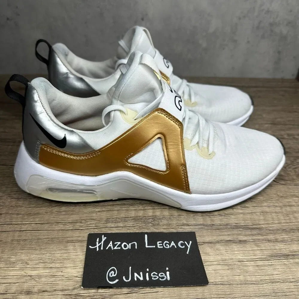 Nike~Women’s~Air‎ Max Bella TR 5 White/Gold/Silver Running Shoes~Size 9